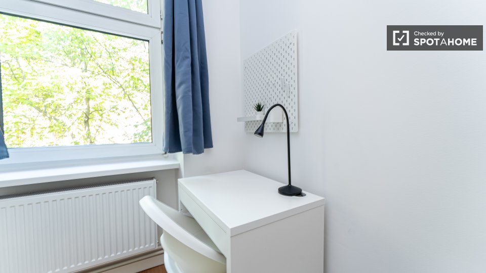 Double room Berlin, 4 beds, 73m² — photo 5