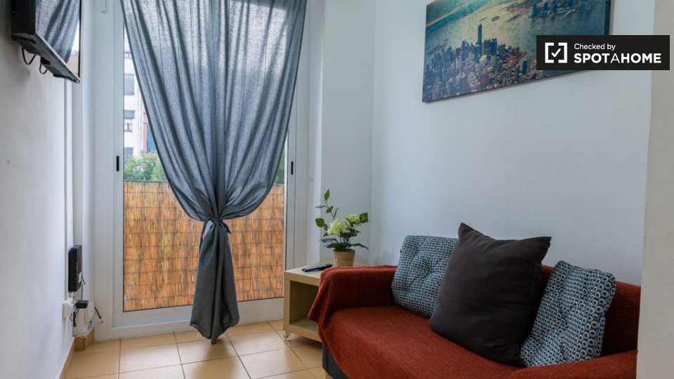Double room Barcelona, 2 beds, 40m² — photo 4