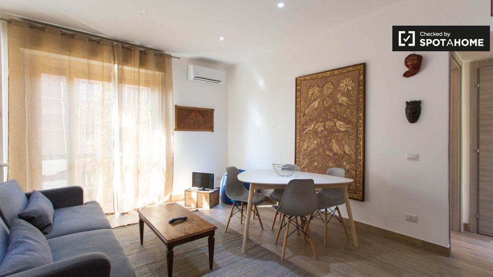 Apartment Milan, 1 bed, 64m² — photo 2