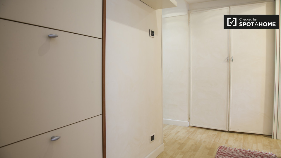Apartment Rome, 2 beds, 60m² — photo 18