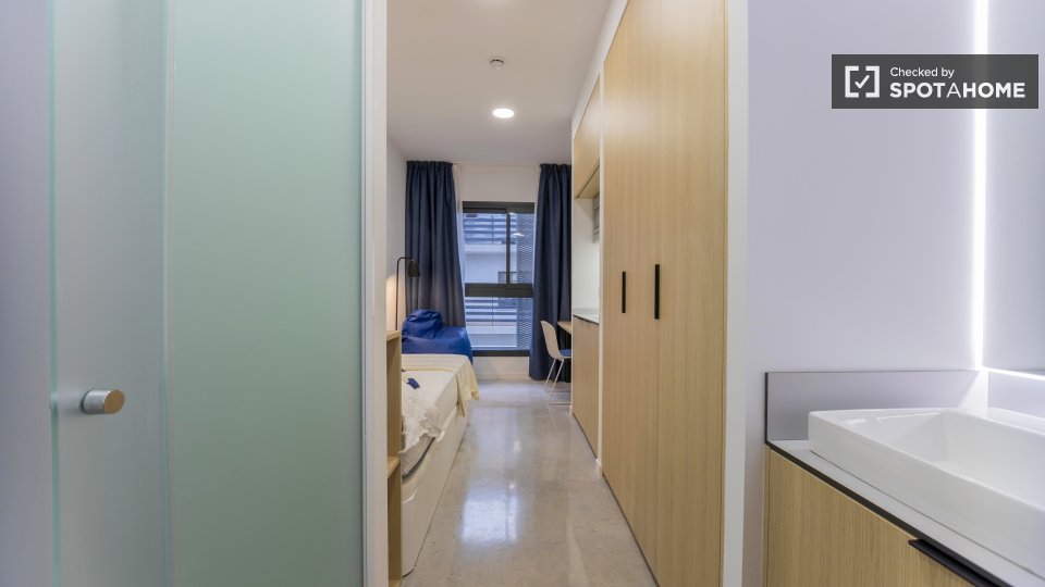 Double room Valencia, 70 beds — photo 7