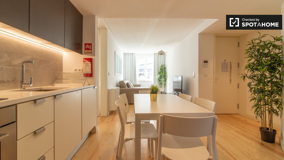 Apartment Lisbon, 2 beds — photo 7