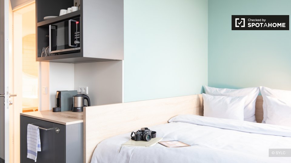 Apartment mono Hamburg, 18m² — photo 1