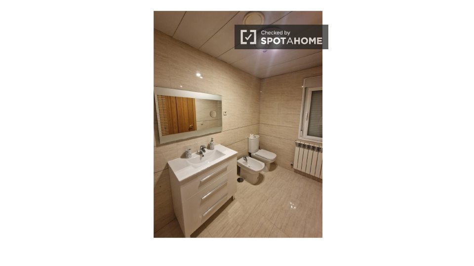 Apartment Madrid, 2 beds, 90m² — photo 23
