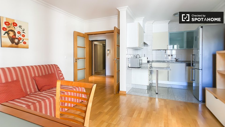 Apartment Lisbon, 1 bed — photo 5
