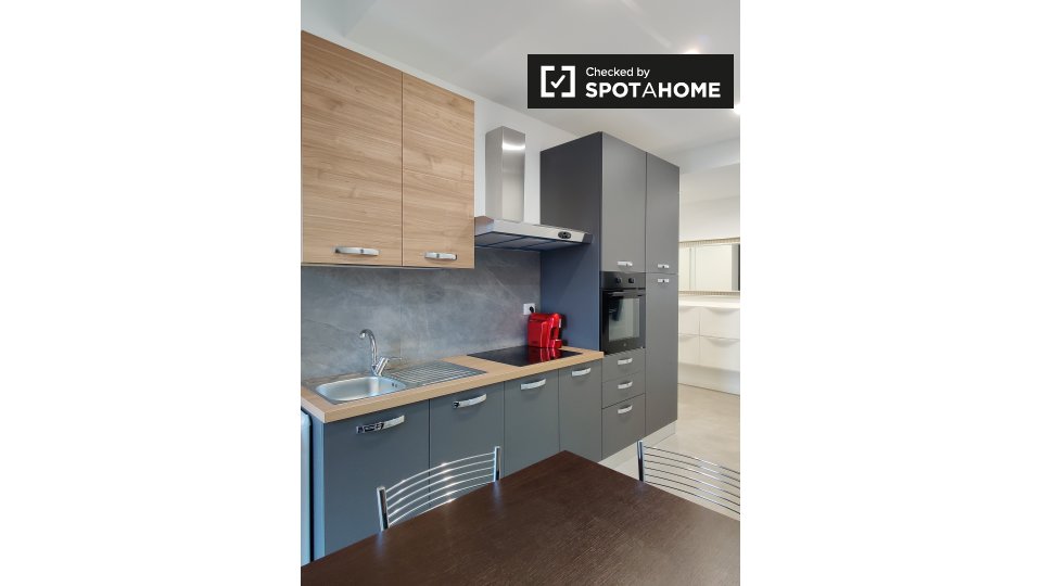 Apartment Milan, 1 bed, 75m² — photo 3