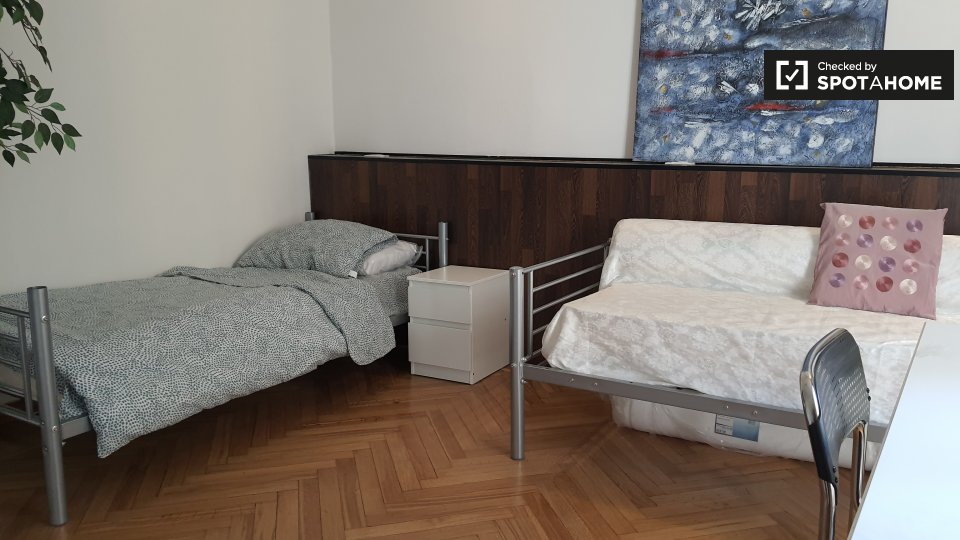Double room Milan, 6 beds, 150m² — photo 2