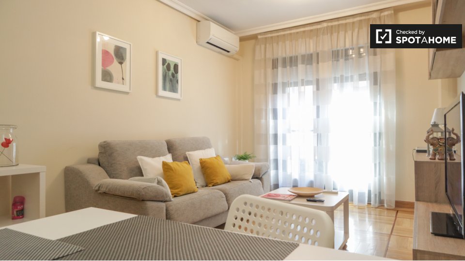 Apartment Madrid, 1 bed, 60m² — photo 3