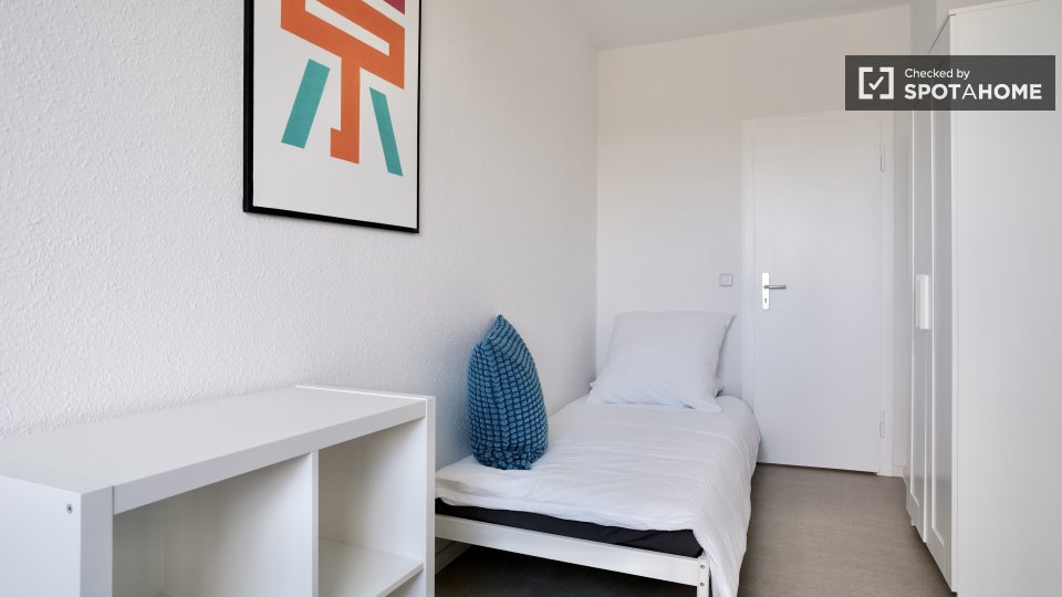Double room Berlin, 4 beds, 65m² — photo 12