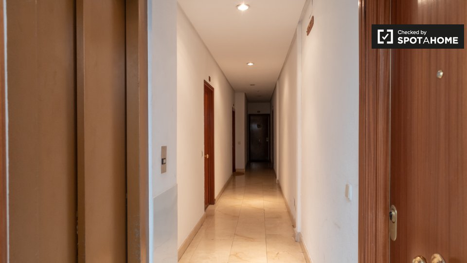 Apartment Madrid, 1 bed, 45m² — photo 18