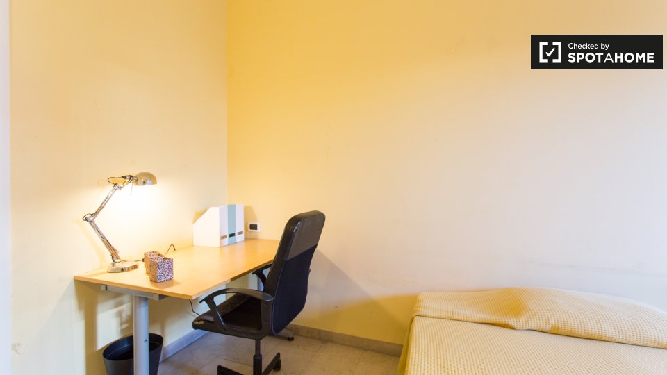 Double room Milan, 5 beds — photo 4