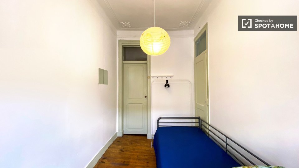 Double room Lisbon, 6 beds — photo 2
