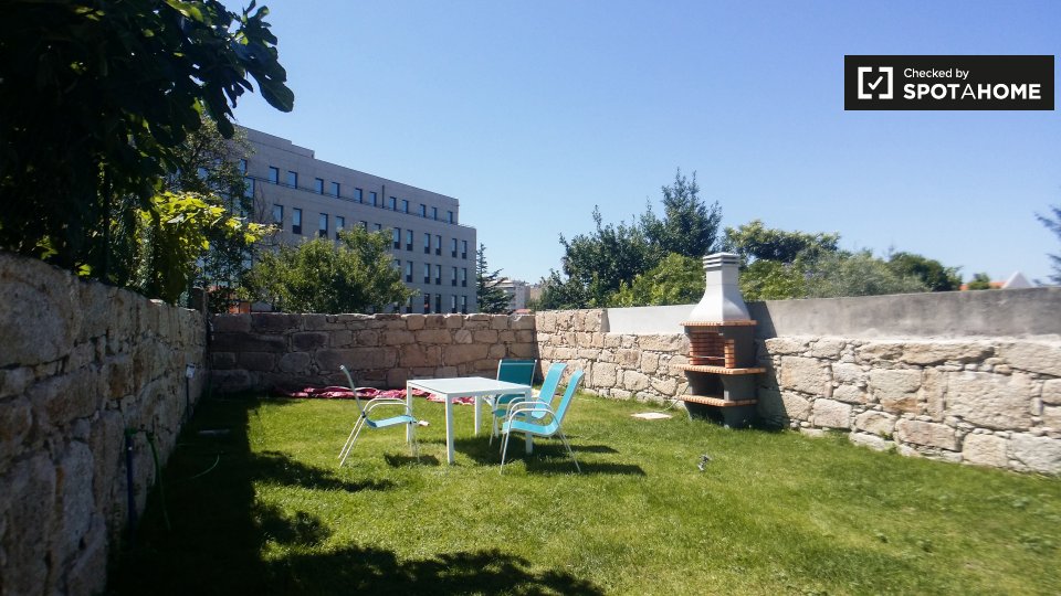 Double room Porto, 4 beds, 70m² — photo 18