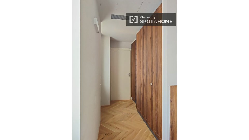 Apartment Milan, 1 bed, 49m² — photo 1