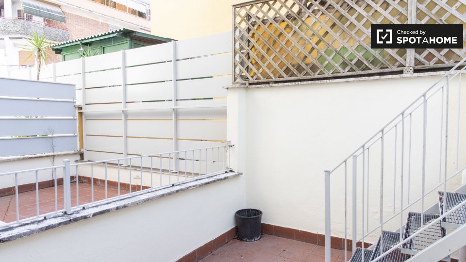 Double room Rome, 2 beds, 90m² — photo 1