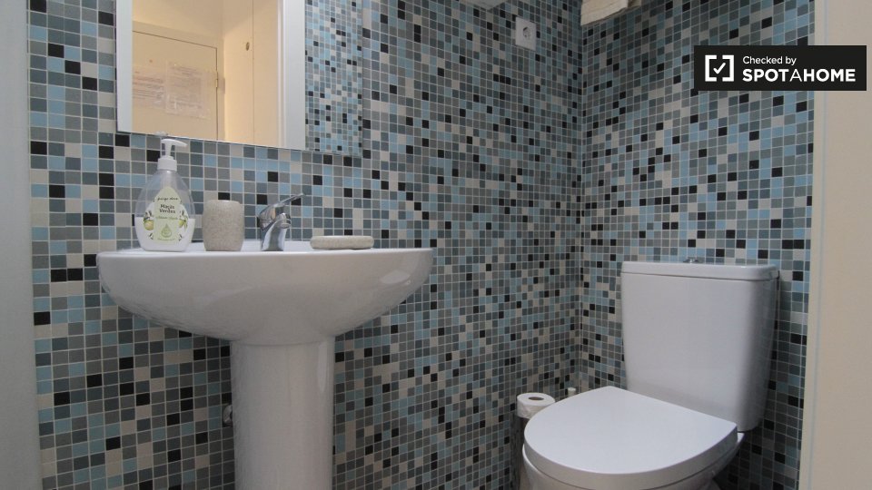 Apartment mono Lisbon, 20m² — photo 11