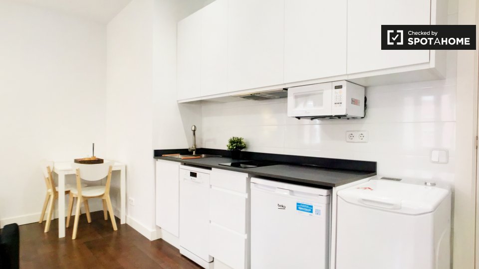 Apartment mono Madrid, 38m² — photo 13