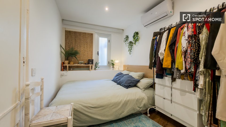 Double room Barcelona, 2 beds — photo 2
