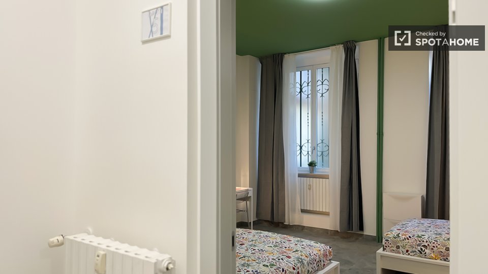 Double room Milan, 9 beds — photo 2