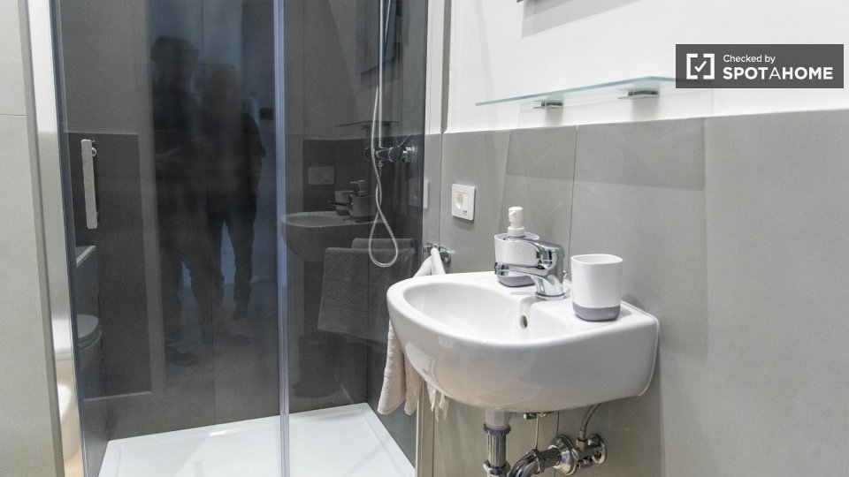 Apartment Rome, 1 bed — photo 11