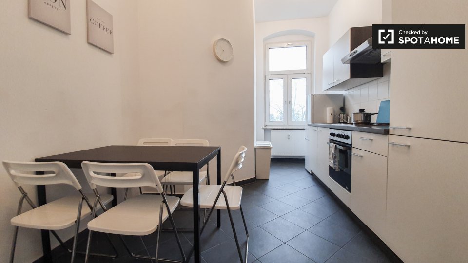 Double room Berlin, 5 beds — photo 3