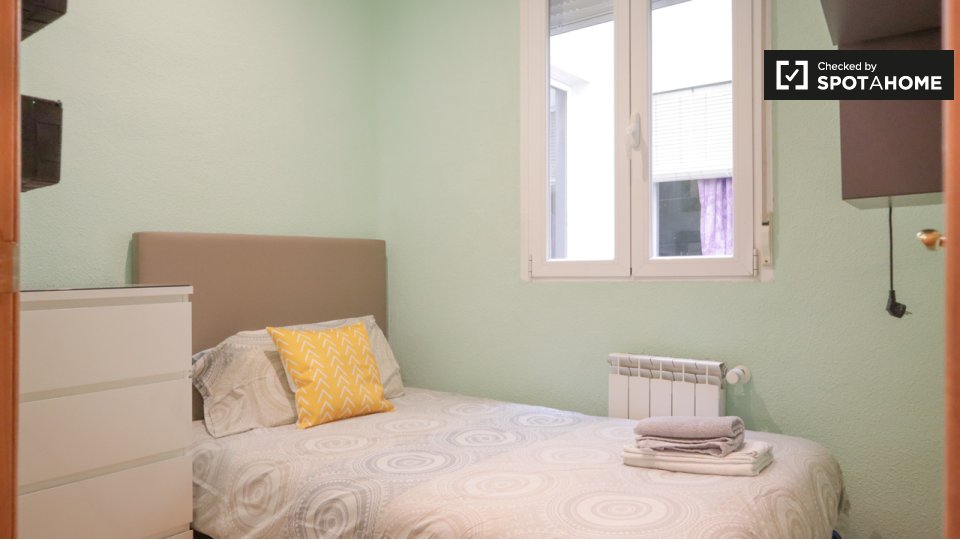 Apartment Madrid, 3 beds, 65m² — photo 9