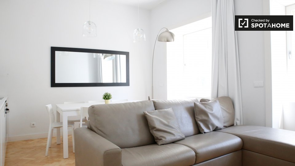 Apartment Lisbon, 3 beds, 100m² — photo 2
