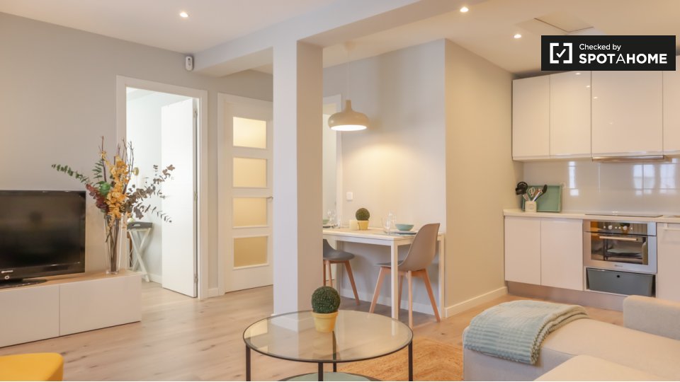 Apartment Madrid, 2 beds, 49m² — photo 1
