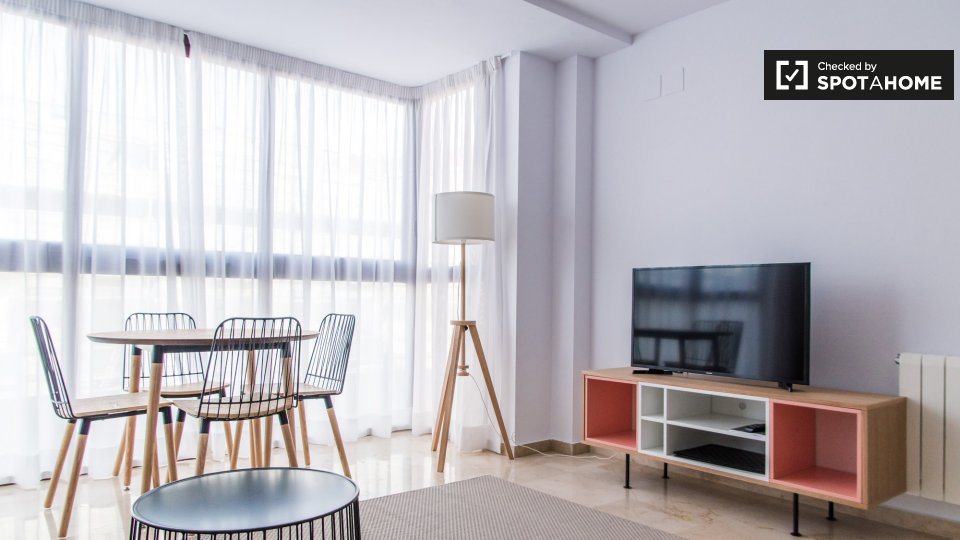 Apartment Valencia, 1 bed, 60m² — photo 4