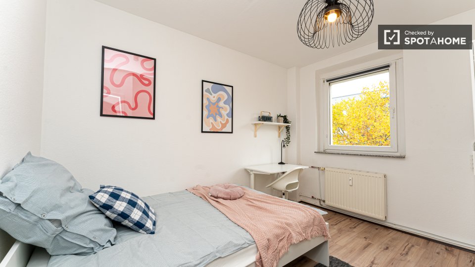 Double room Berlin, 4 beds, 57m² — photo 8
