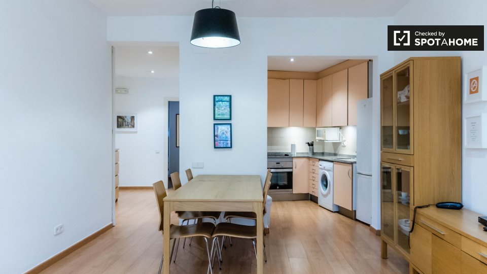 Apartment Barcelona, 3 beds, 110m² — photo 3