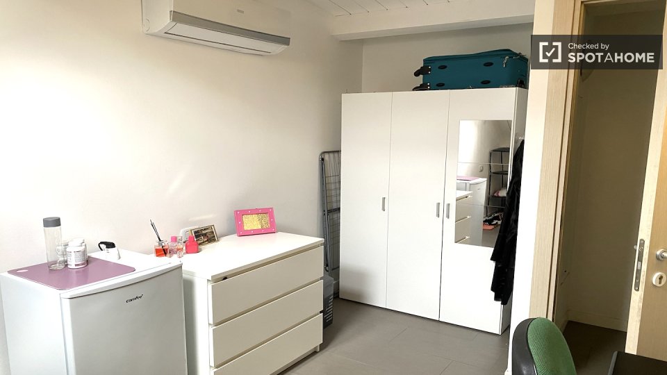 Double room Rome, 2 beds — photo 2