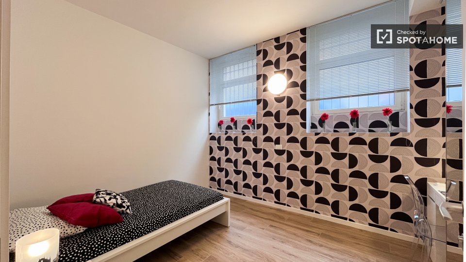 Camera doppia Milano, 4 camere — foto 8