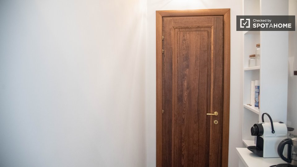 Apartment Rome, 2 beds, 48m² — photo 14