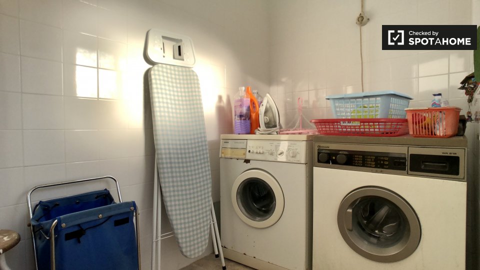 Double room Lisbon, 5 beds, 200m² — photo 19