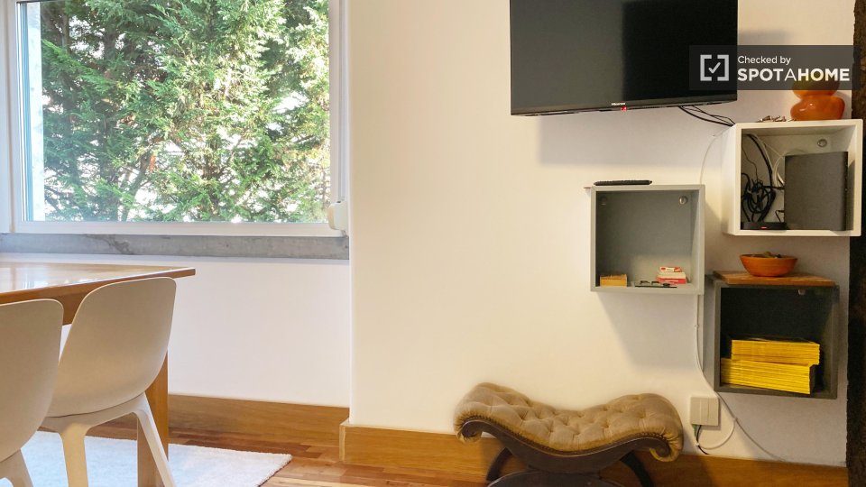 Double room Lisbon, 6 beds — photo 78
