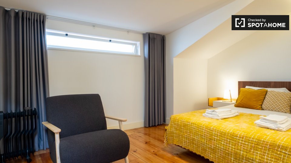 Apartment Lisbon, 2 beds — photo 11