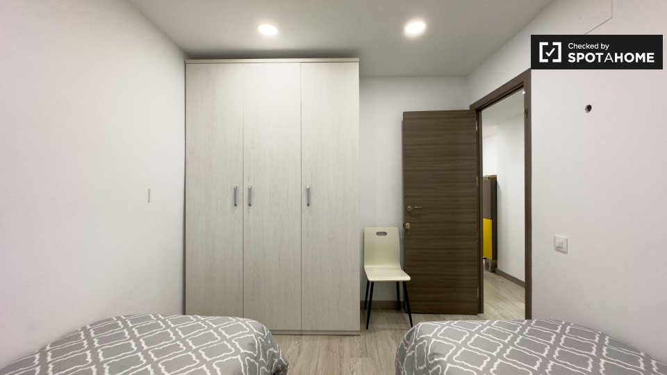 Double room Barcelona, 4 beds — photo 20