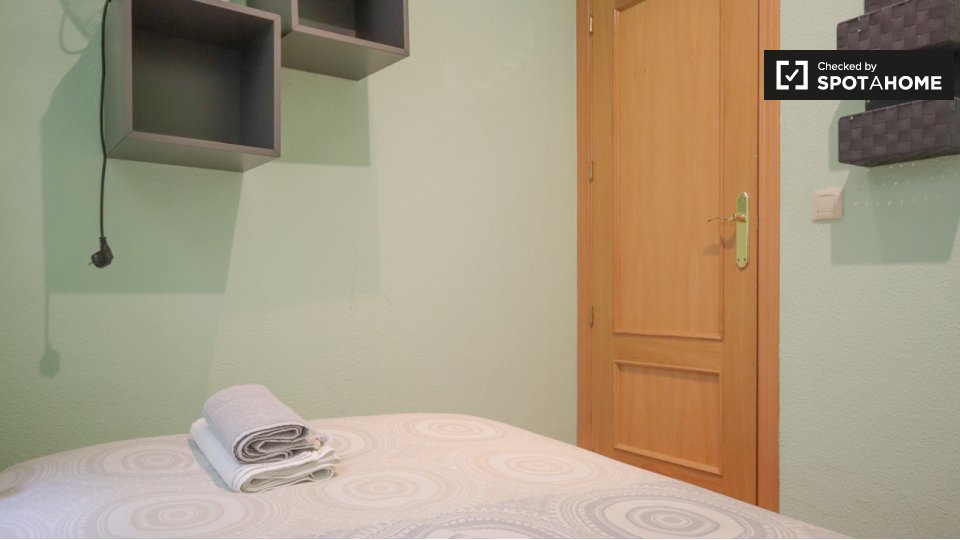 Apartment Madrid, 3 beds, 65m² — photo 10