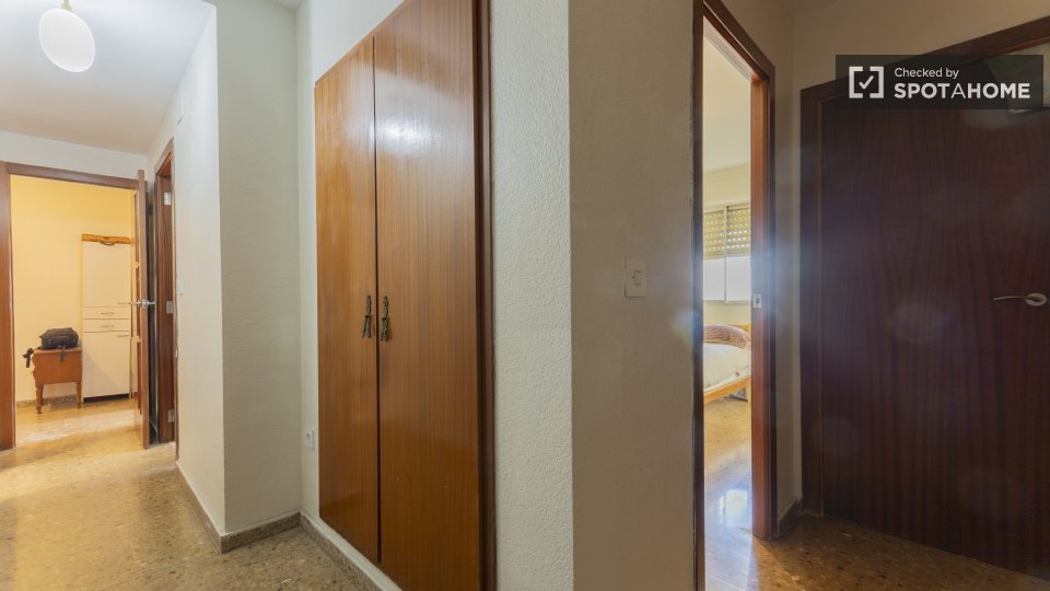Chambre double Valence, 2 chambres — photo 16