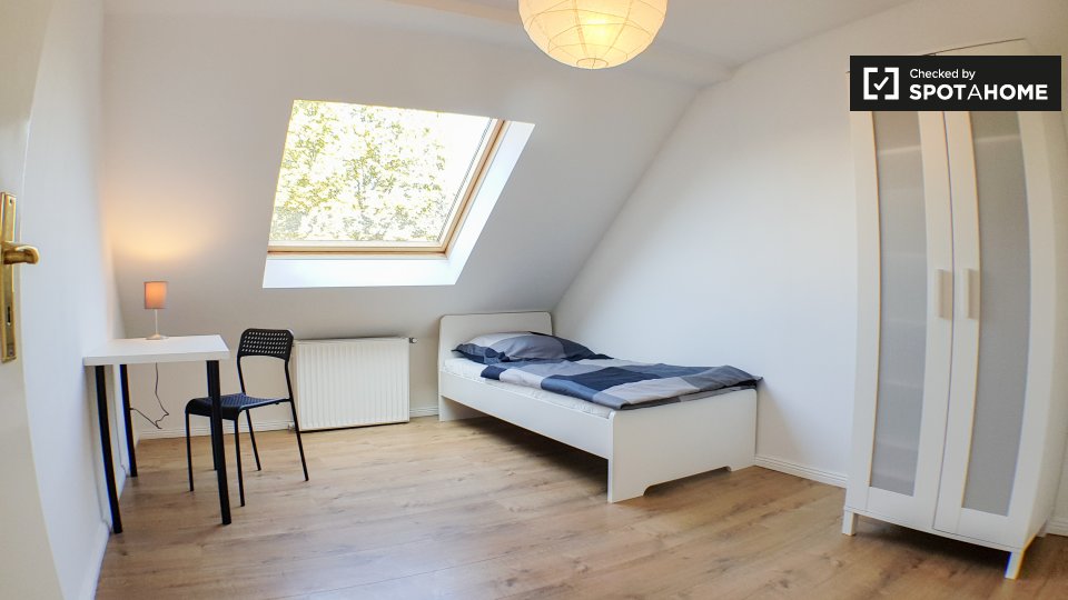 Double room Berlin, 8 beds, 165m² — photo 2