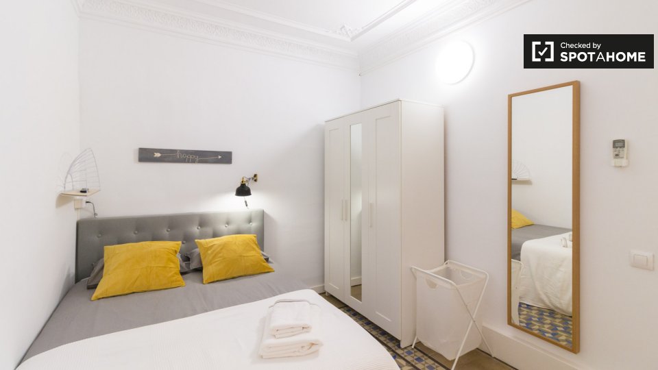 Double room Barcelona, 7 beds — photo 2
