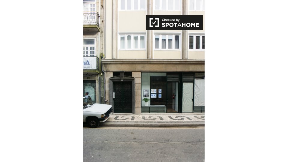 Apartment mono Porto, 40m² — photo 18