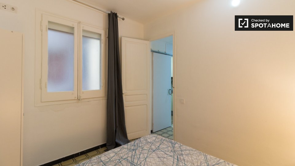 Apartment Barcelona, 2 beds, 75m² — photo 8