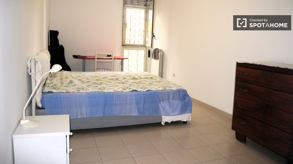 Double room Rome, 5 beds — photo 4