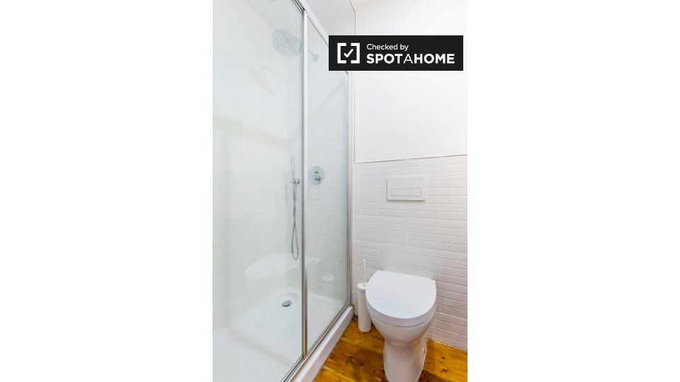 Apartment Lisbon, 2 beds — photo 19