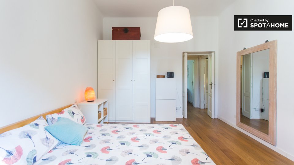 Double room Milan, 3 beds — photo 18