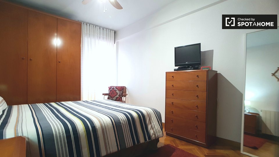 Habitación doble Barcelona, 3 habitaciones, 75m² — foto 15