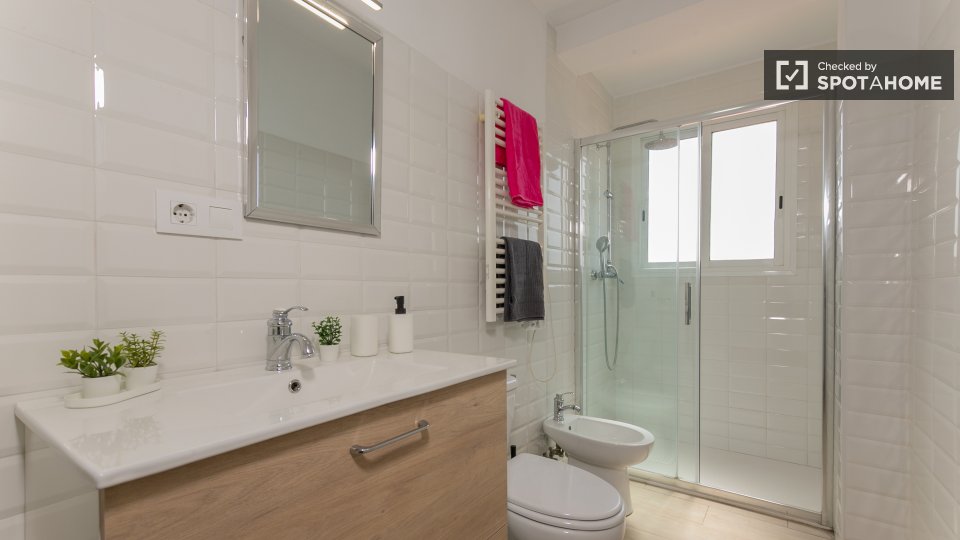 Apartment Valencia, 2 beds, 75m² — photo 6