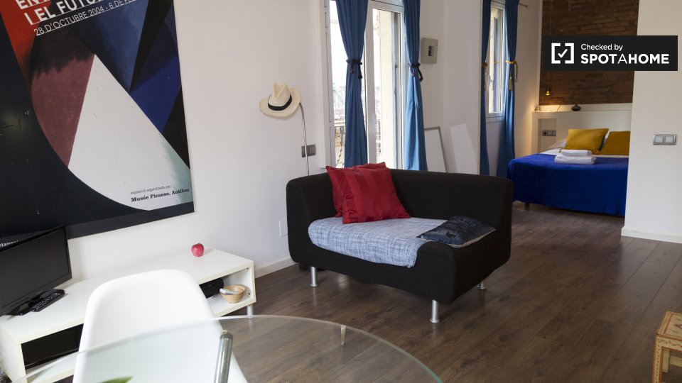 Apartment mono Barcelona, 36m² — photo 1